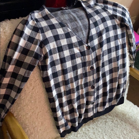 Black checkered longsleeve - Picture 4 of 4